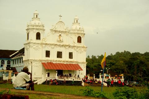 Maina Curtorim Church - Download Goa Photos